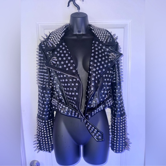 AKIRA Spiked Black Faux Leather Jacket. Size s - Picture 5 of 8